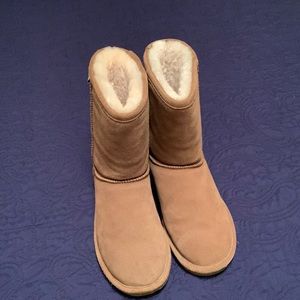 Bearpaw Boots